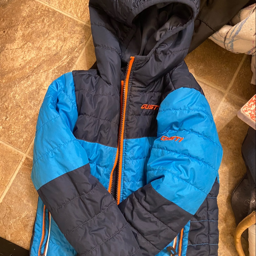 Kids winter jacket and champion T-shirt